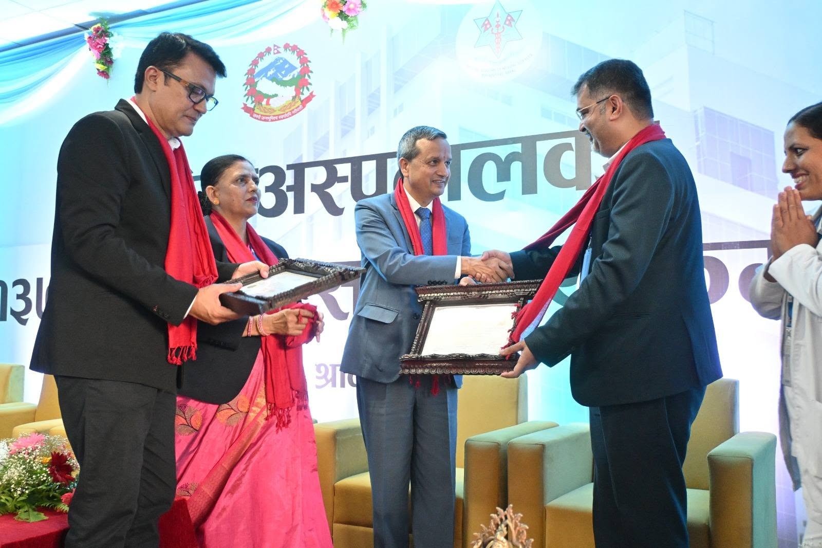 Dr. Mishra at Bir Hospital award ceremony